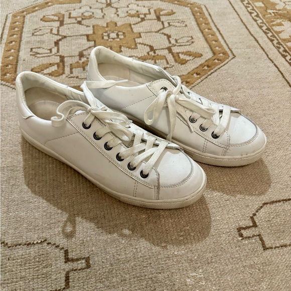 White Coach sneakers - size 9 - Picture 2 of 6